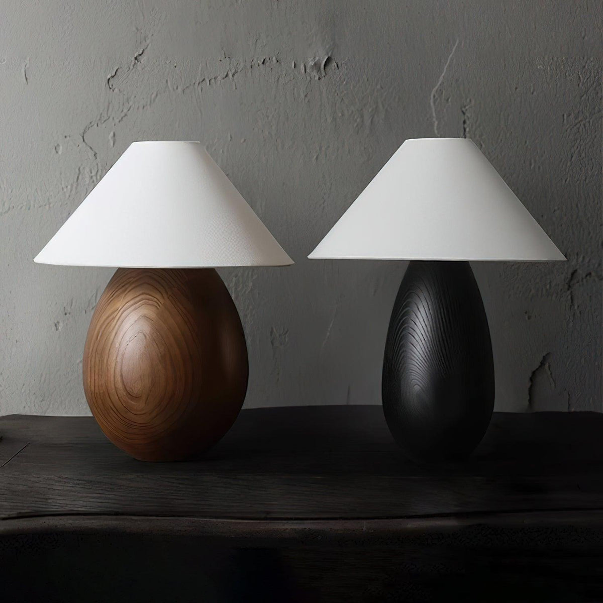 Träbordslampa, Luna — dimbar, kompakt design