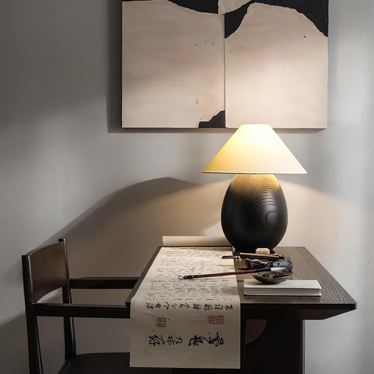Träbordslampa, Luna — dimbar, kompakt design