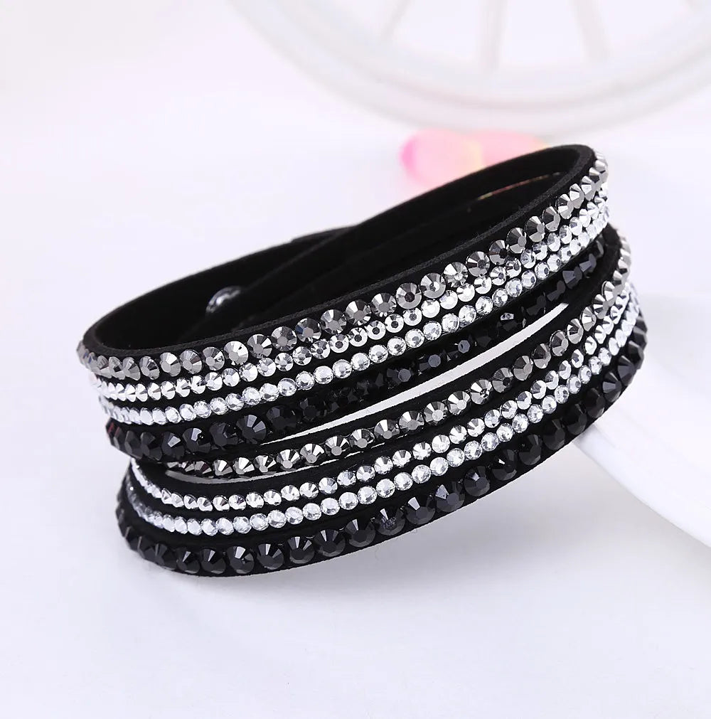 Pulseira Envolvente de Cristais Cintilantes em Camadas de Strass