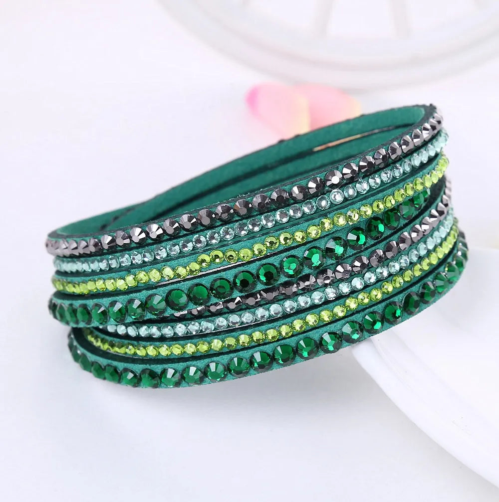 Pulseira Envolvente de Cristais Cintilantes em Camadas de Strass