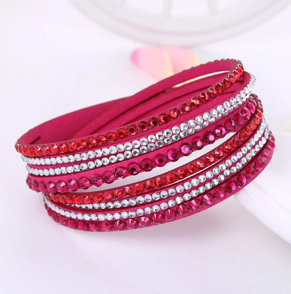 Pulseira Envolvente de Cristais Cintilantes em Camadas de Strass