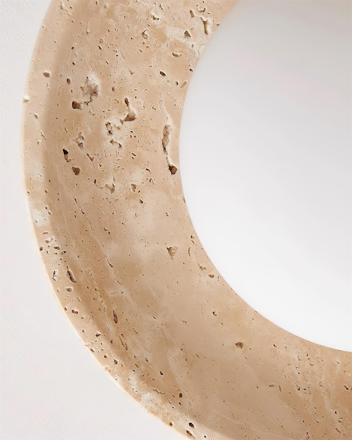 Mylie Travertine -kattovalaisin — halkaisija 25cm, G9-kanta, kiinteä asennus
