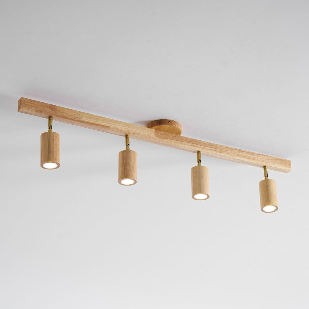 Schienenstrahler mit natürlichen Holzbalken