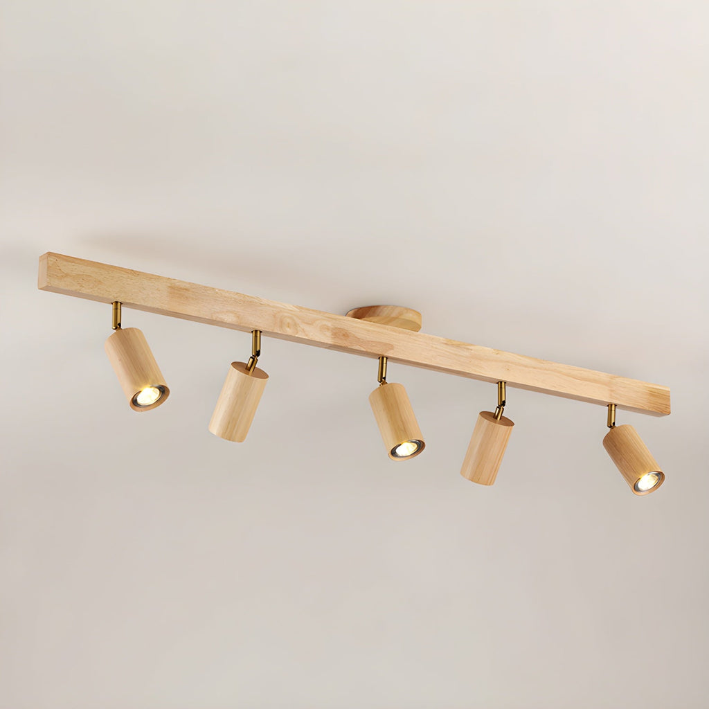 Schienenstrahler mit natürlichen Holzbalken