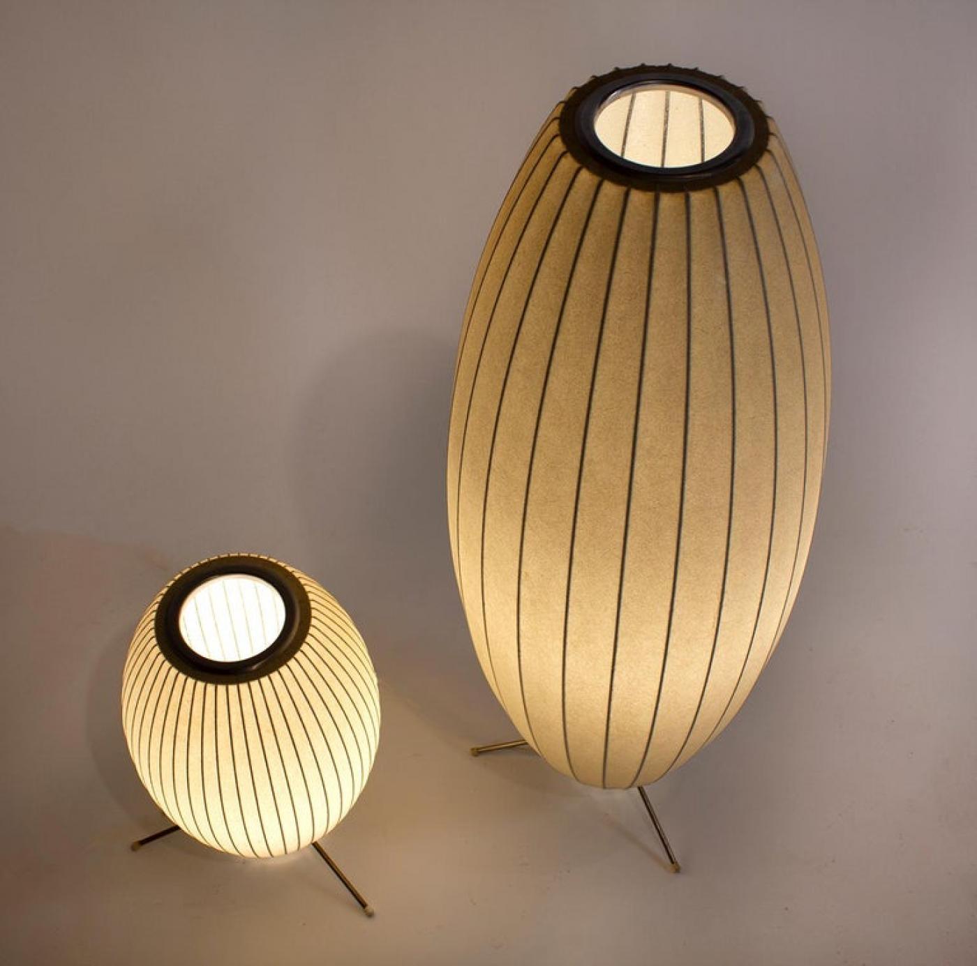 Sphere Form Table Lamp — Triangular Base, Warm Glow