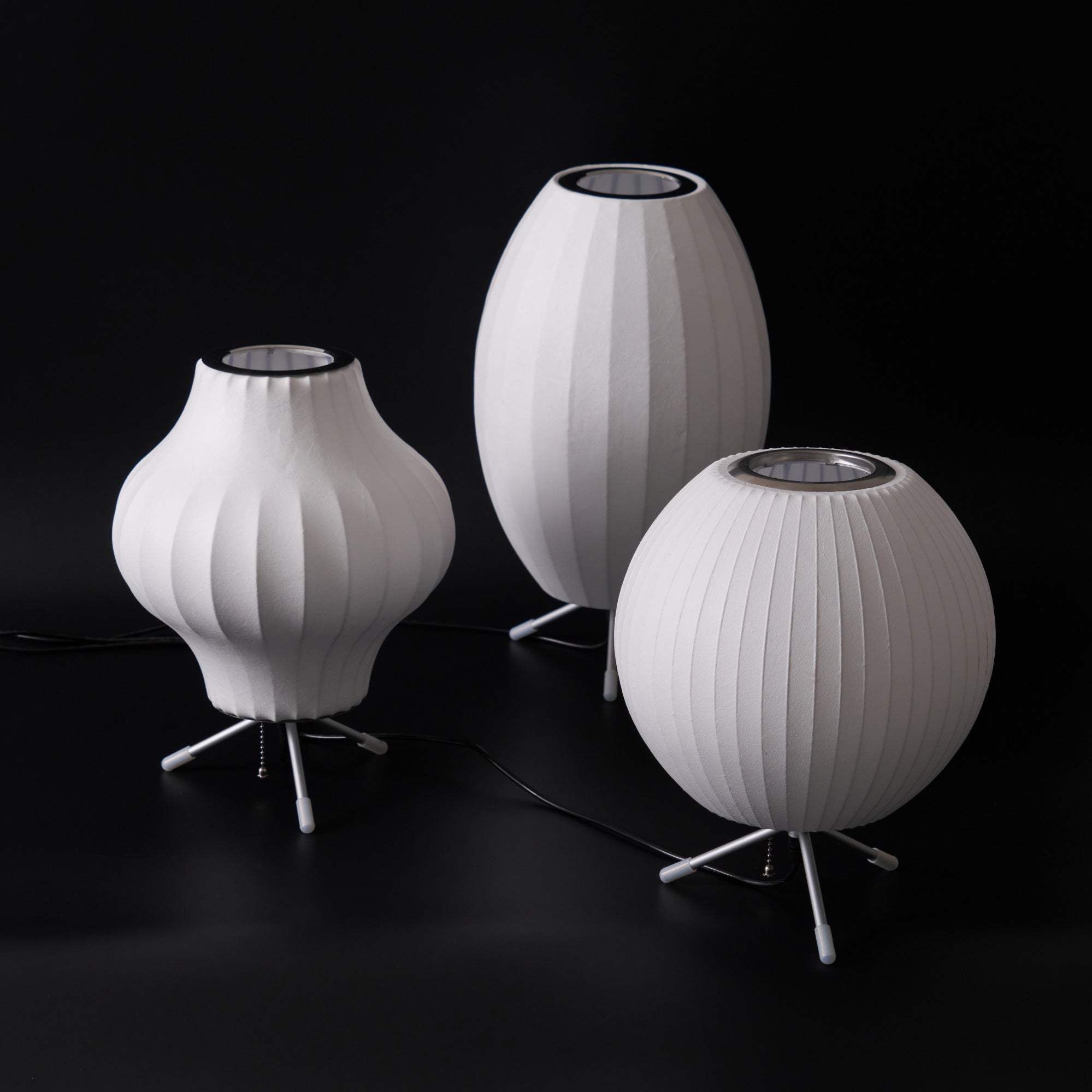 Sphere Form Table Lamp — Triangular Base, Warm Glow