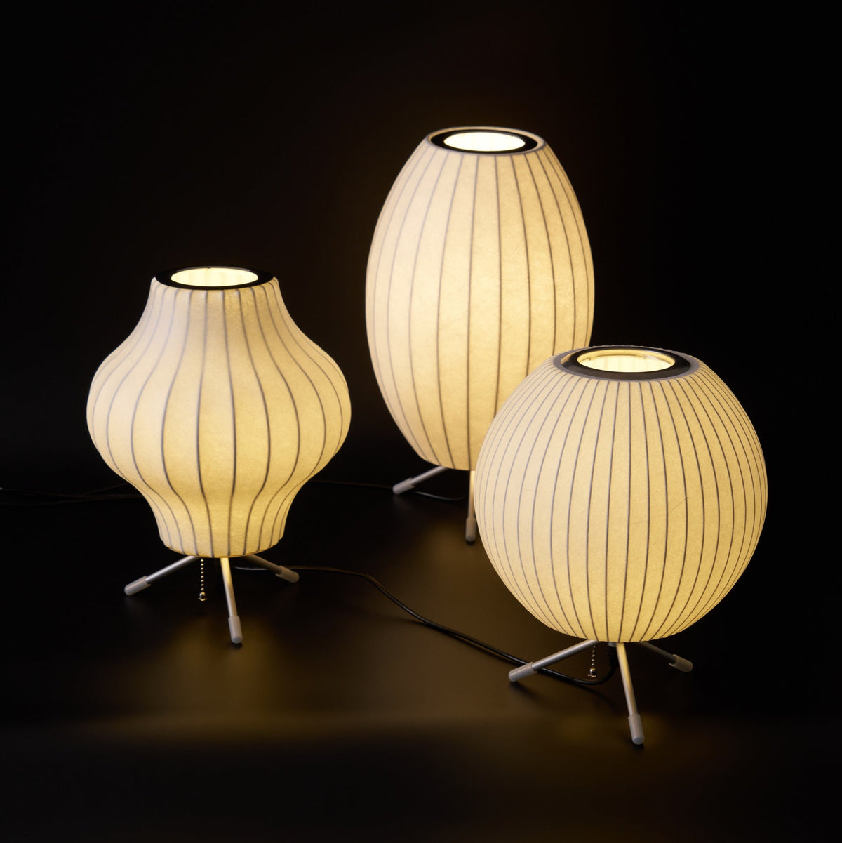 Sphere Form Table Lamp — Triangular Base, Warm Glow