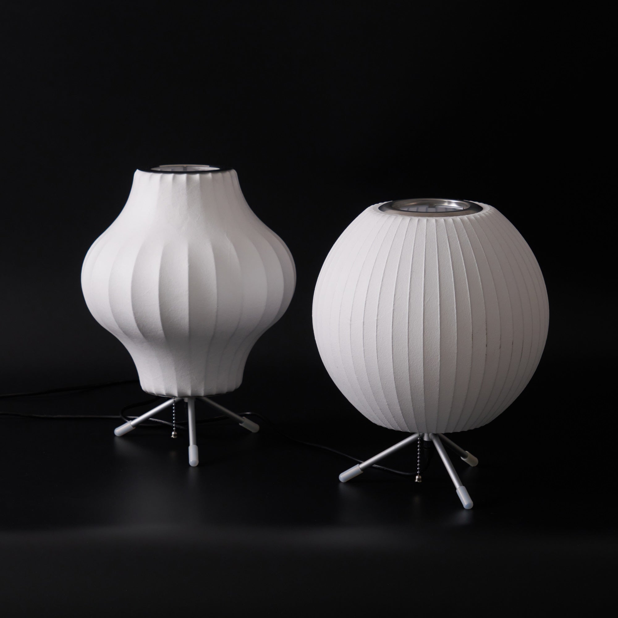 Sphere Form Table Lamp — Triangular Base, Warm Glow