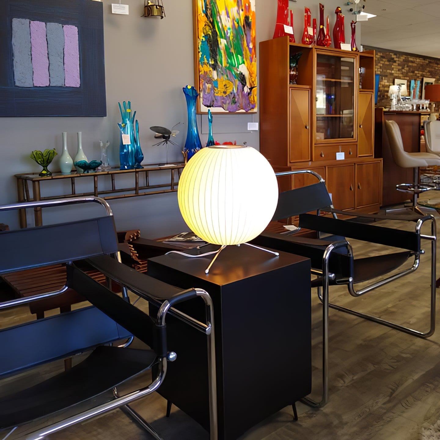Sphere Form Table Lamp — Triangular Base, Warm Glow