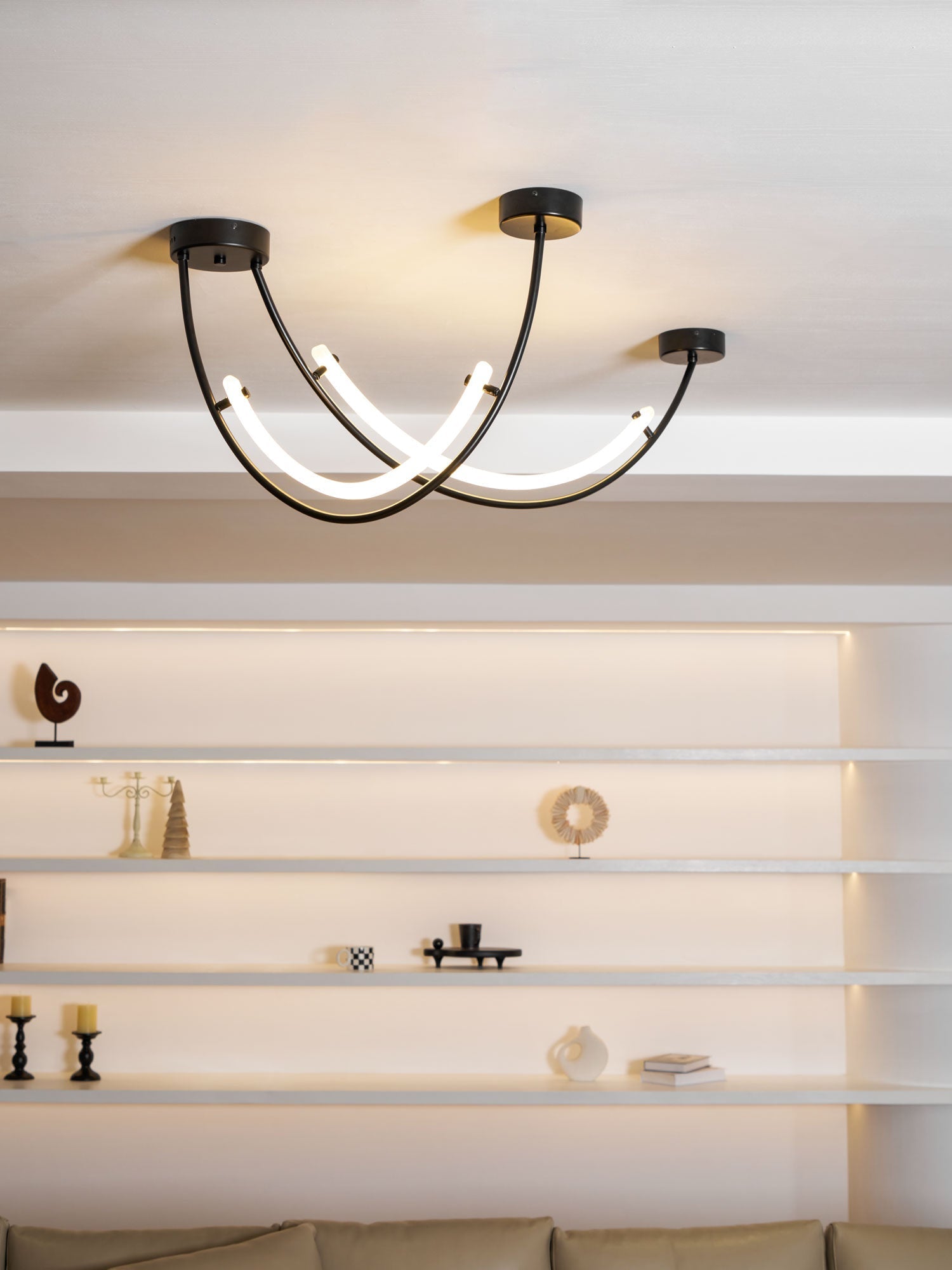 Lampada a sospensione al neon doppia sfalsata — illuminazione integrata da 3000 K