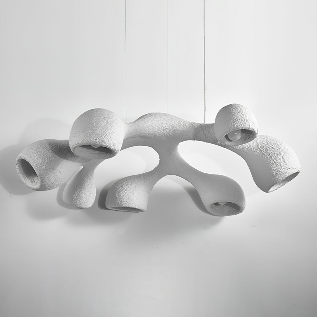 Pendulă cu formă sculpturală de nou-născut