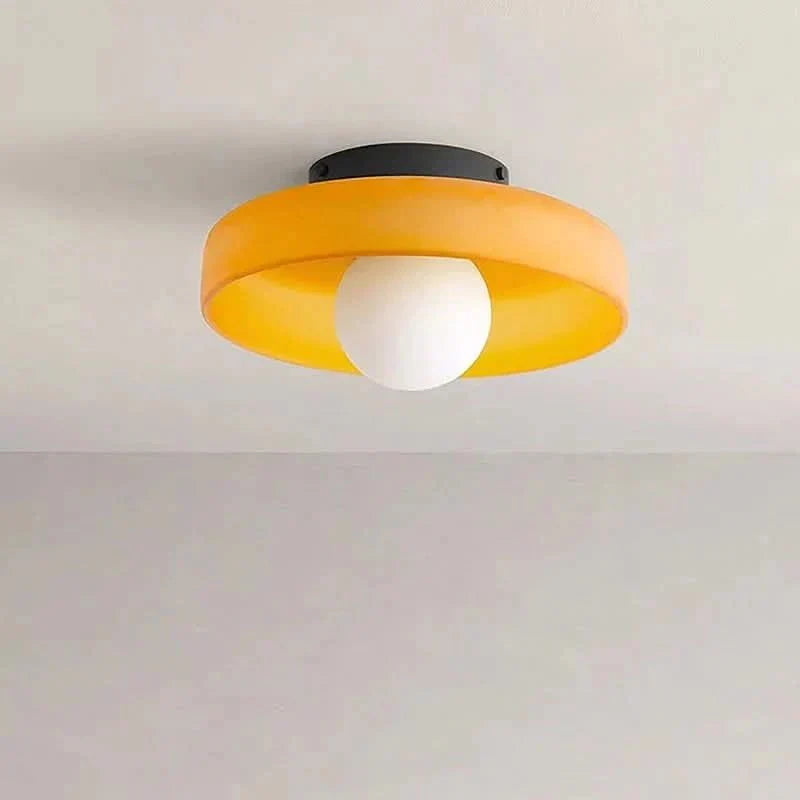 Severské skleněné stropní svítidlo pro stylové osvětlení
