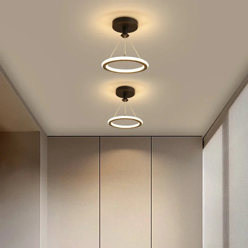 Novara | Modern Porch Entrance Light | Orntli