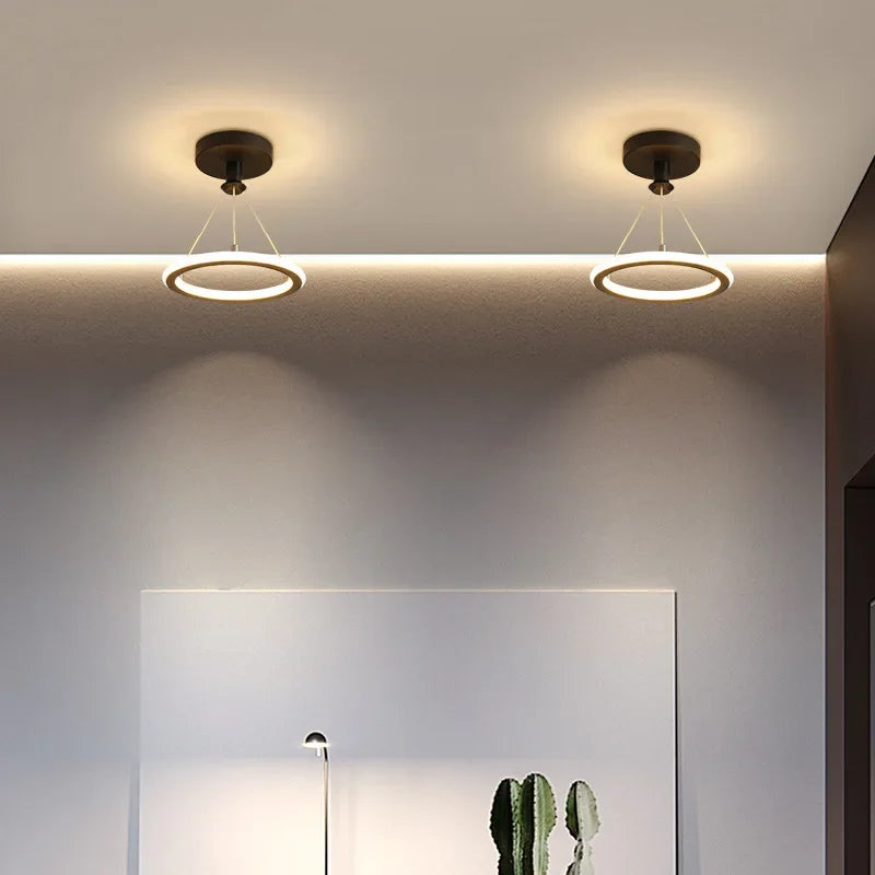 Novara | Modern Porch Entrance Light | Orntli