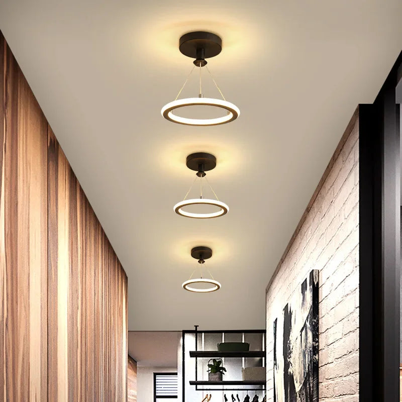 Novara | Modern Porch Entrance Light | Orntli