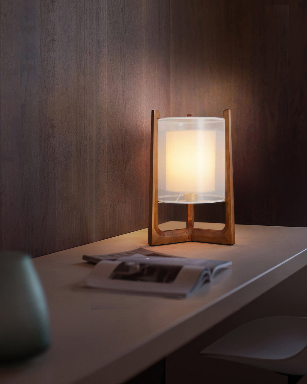 Minimalistička podna lampa Walnut Harmony