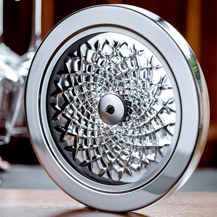 דקנטר יין מפואר מזכוכית מנופחת ביד מסתובב 360°