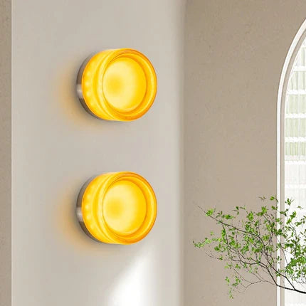 Ray Modern Mini Drum Metal/Acrylic Outdoor Wall Lamp, Transparent - Neutralighting