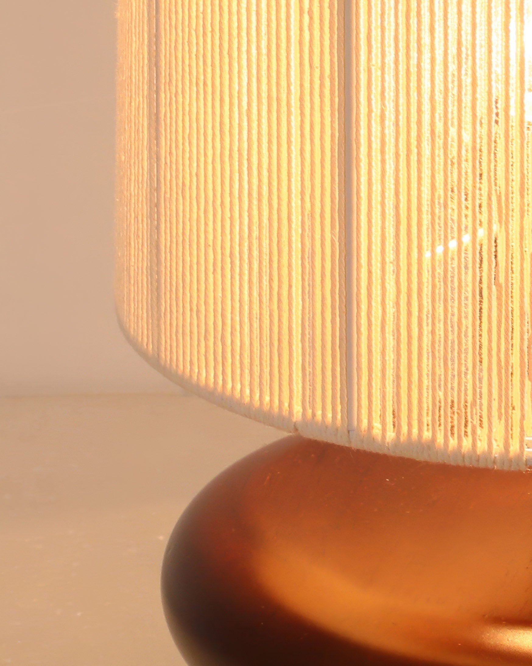 Satori Nyugodt Fa Asztali Lámpa