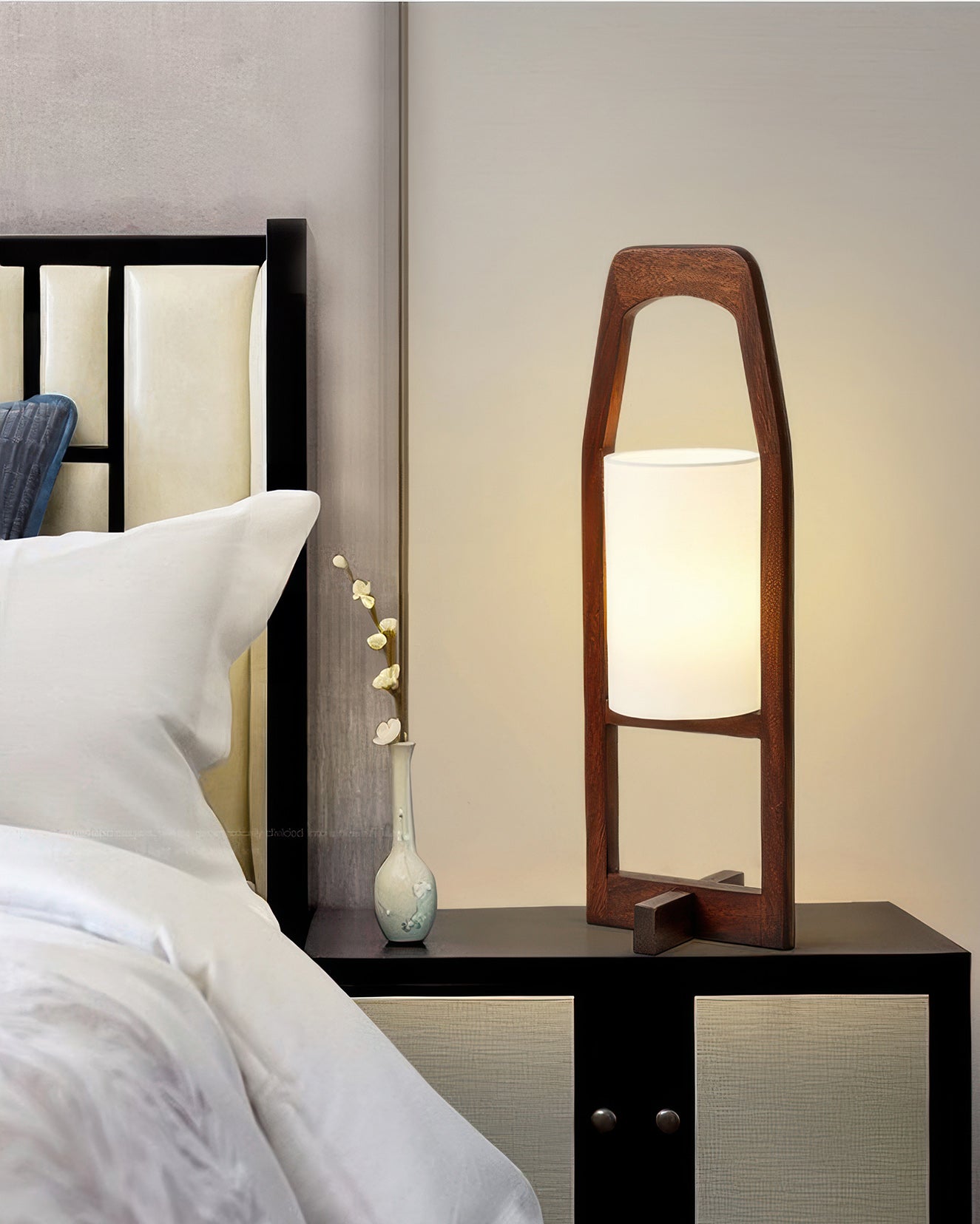 Japanska drvena podna lampa retro zen