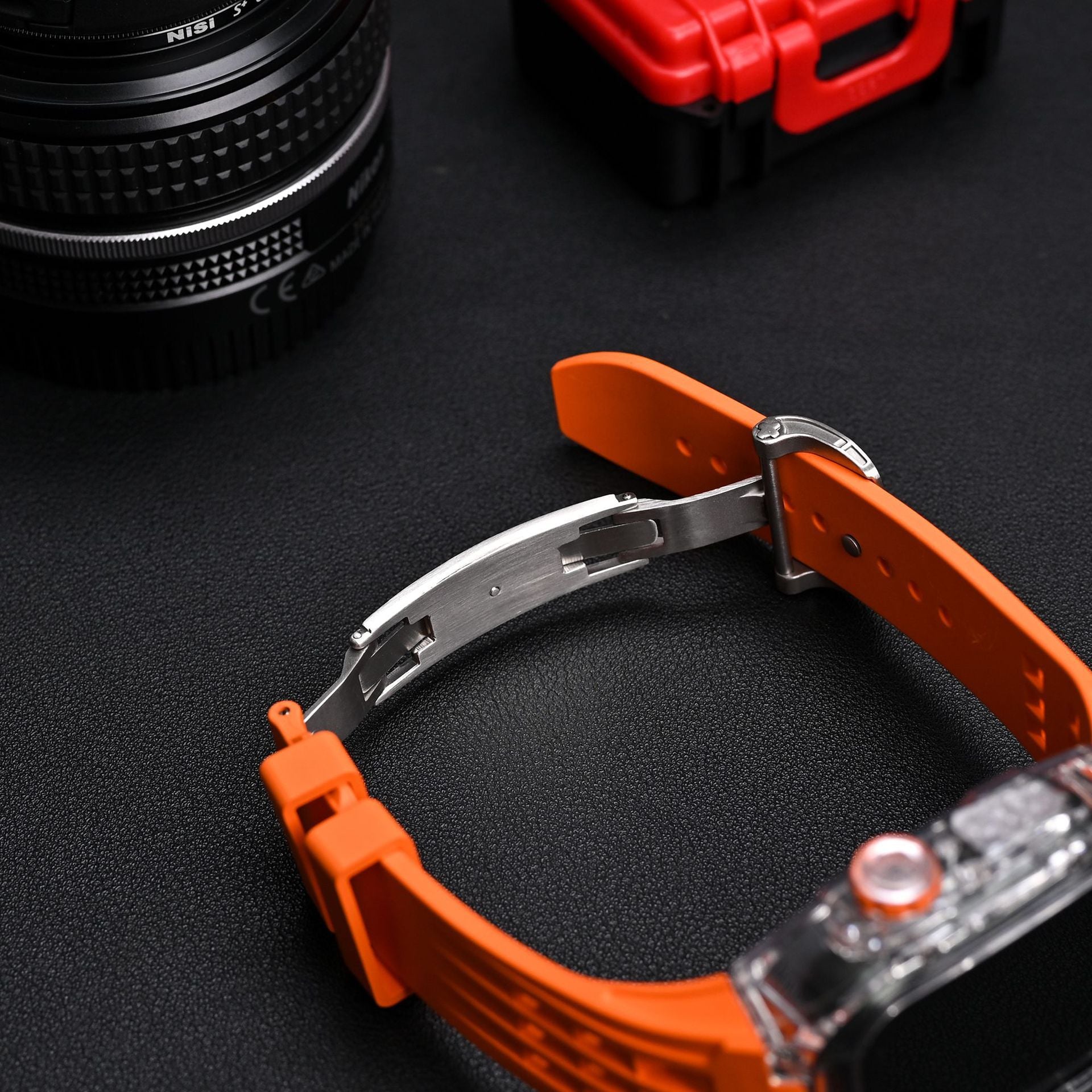 Apple Watch için RM V30 Glacier Serisi Florokauçuk Kayış Siyah Kasa Yenileme Kiti