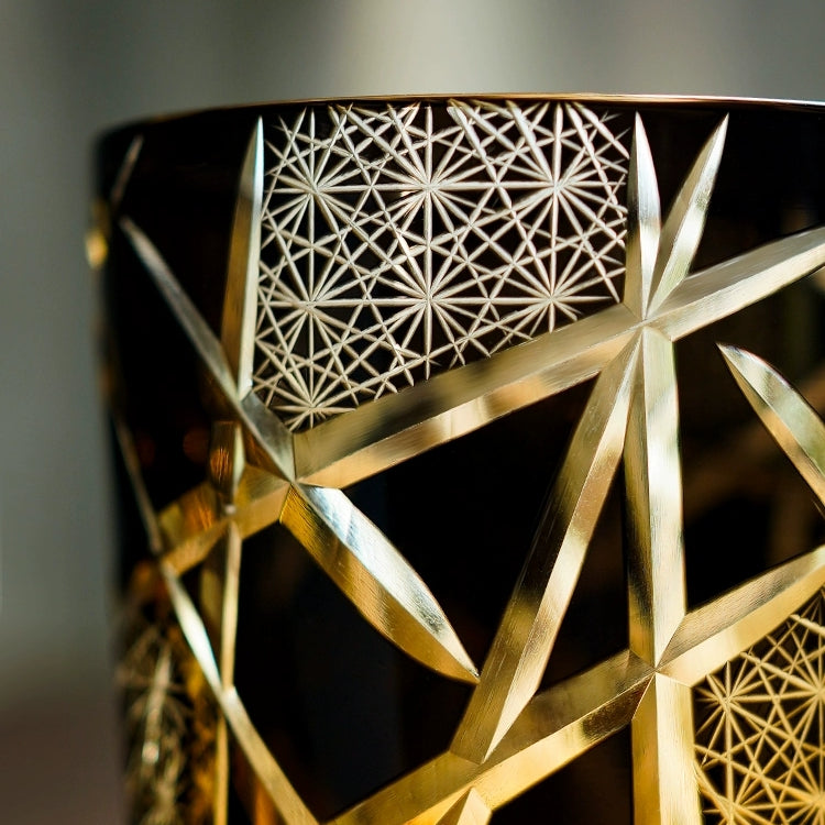 Gelas Wiski Petir Burung Bangau Buatan Tangan Edo Kiriko Dengan Kotak Kayu