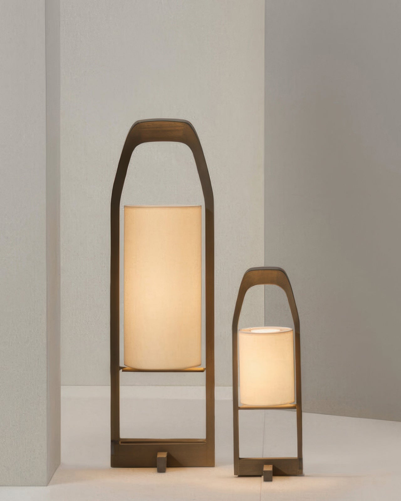 Japanska drvena podna lampa retro zen