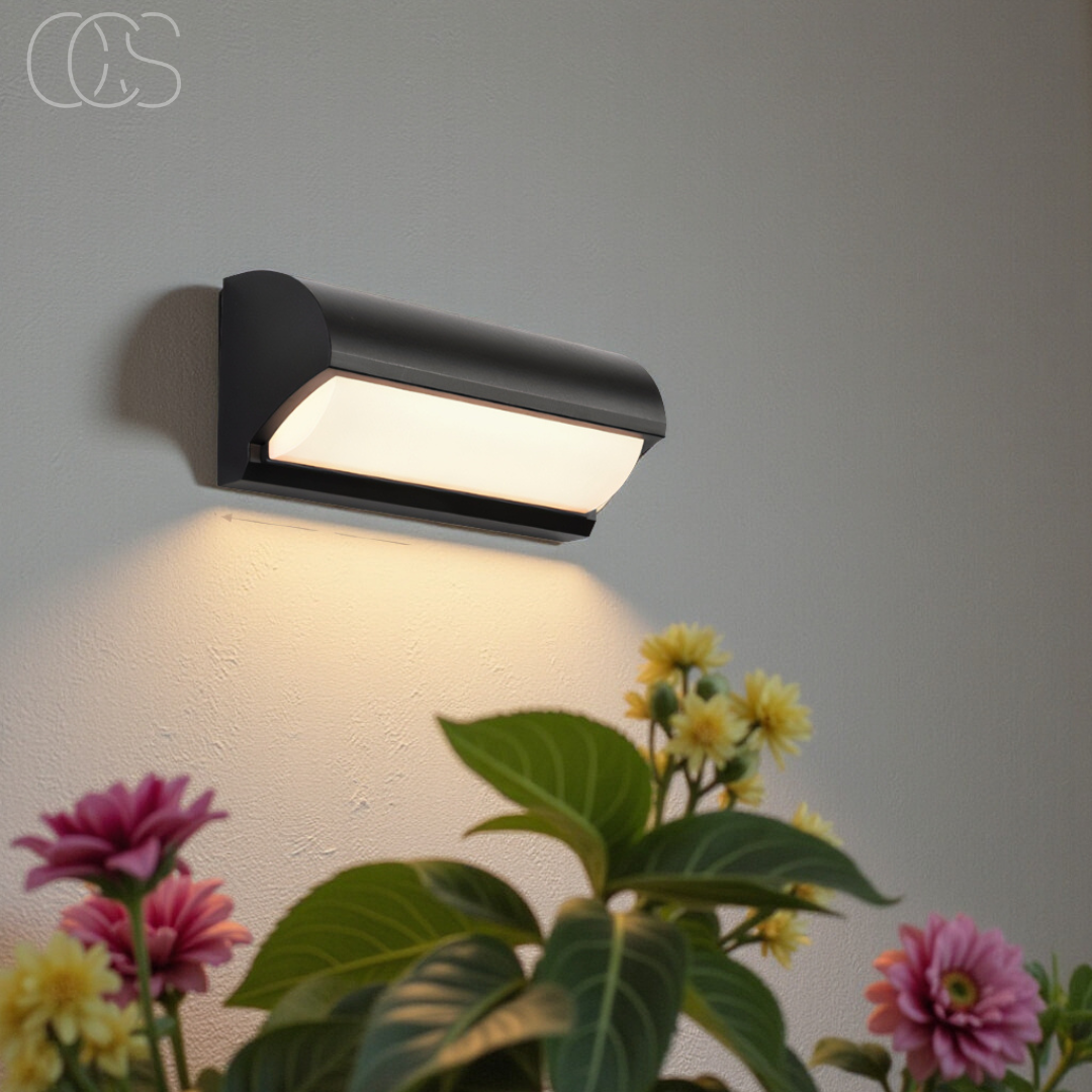 Black LED Outdoor Wall Light | Orntli