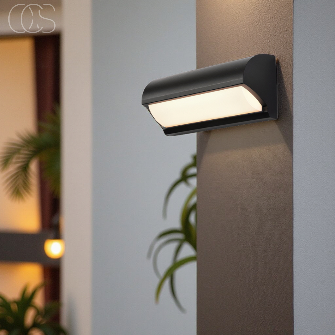 Black LED Outdoor Wall Light | Orntli
