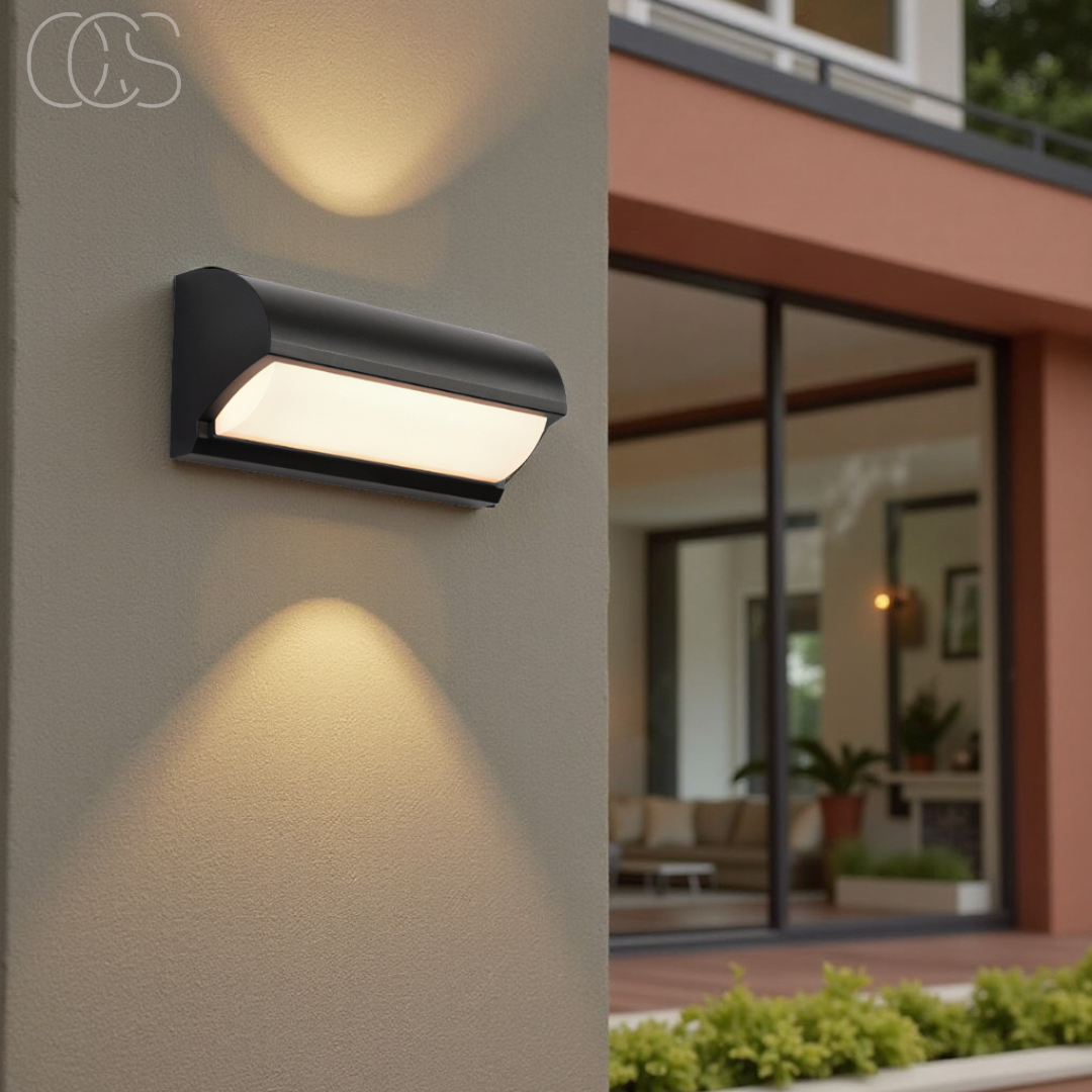 Black LED Outdoor Wall Light | Orntli