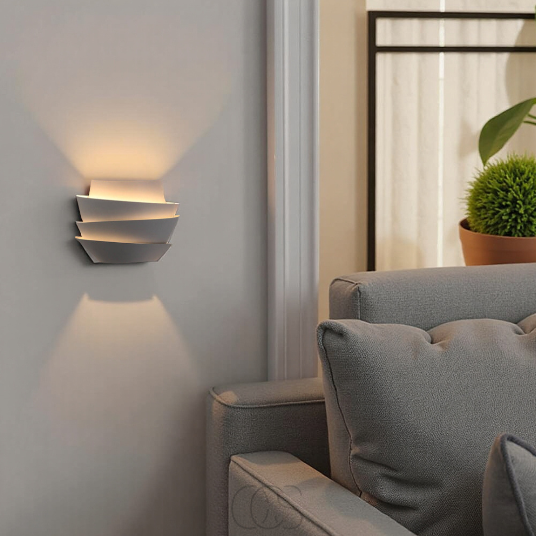 Double wall lamp – Scandinavian design & warm atmosphere | Orntli