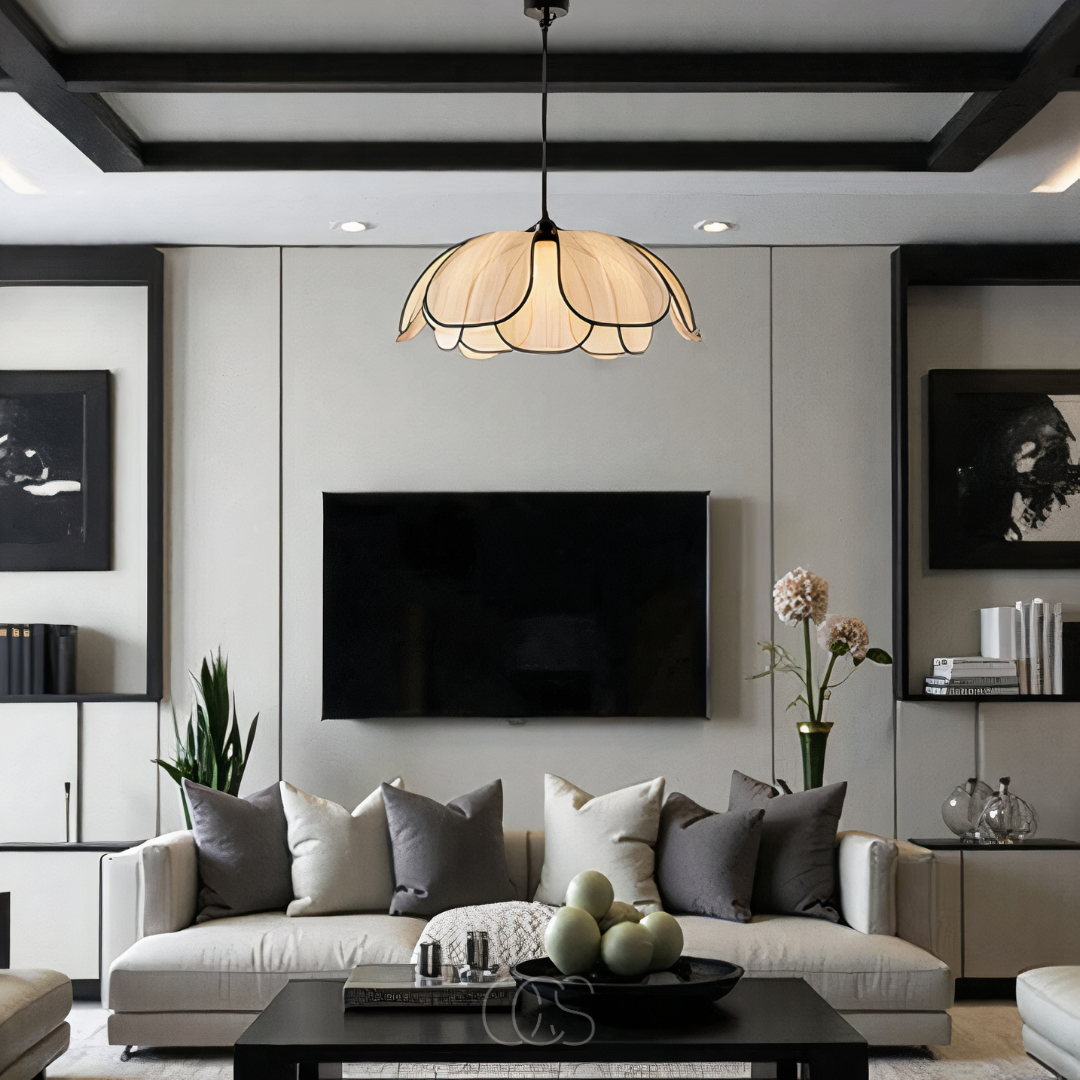 Flower-shaped Rattan Pendant Lamp with Black Accents | Orntli