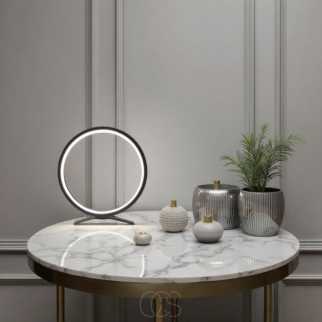 Lámpara de mesa con anillo LED - Diseño moderno minimalista | Orntli