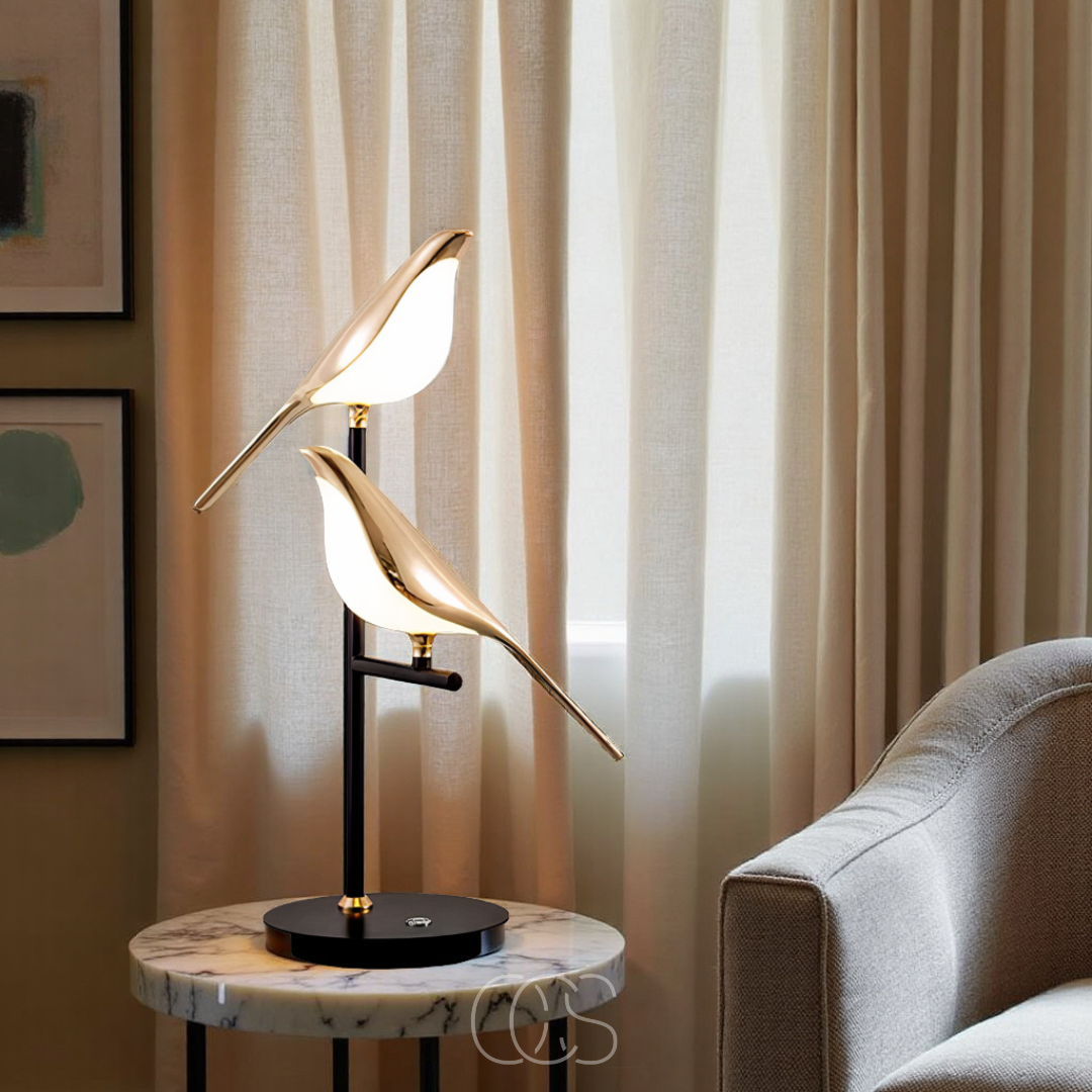 LED Table Lamp with Golden Bird – Warm Atmospheric Light | Orntli