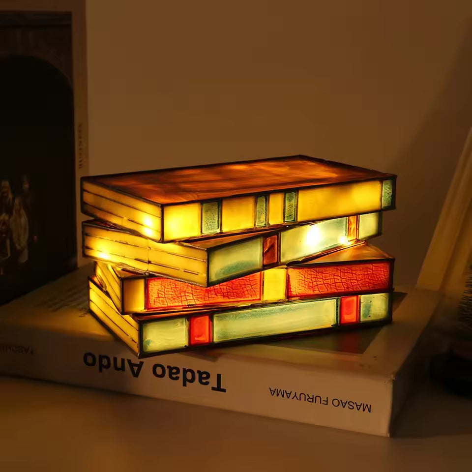 Lampa Książka Mozaikowa - Bezprzewodowa Lampa Stołowa Tiffany | Orntli