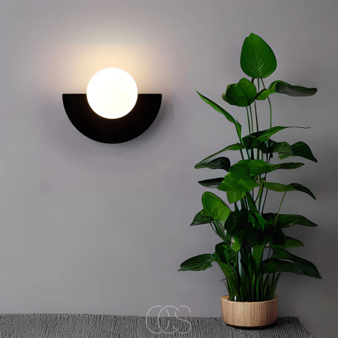 Nordic Half-Circular Wall Lamp – Scandinavian Design | Orntli