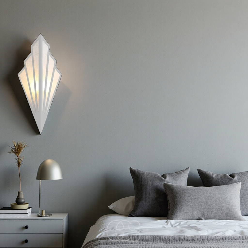 Wall lamp with geometric diamond design | Orntli