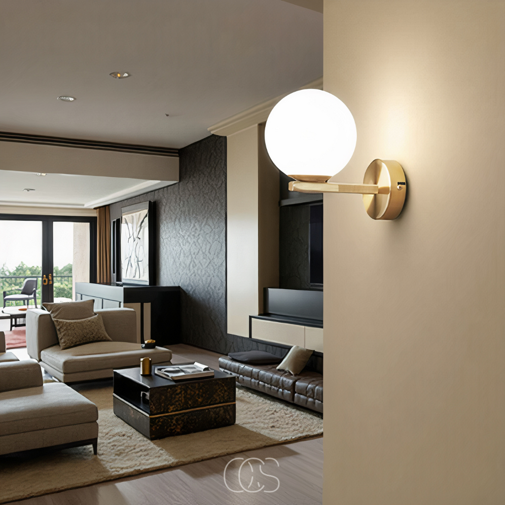 wall lamp with white globe | Orntli