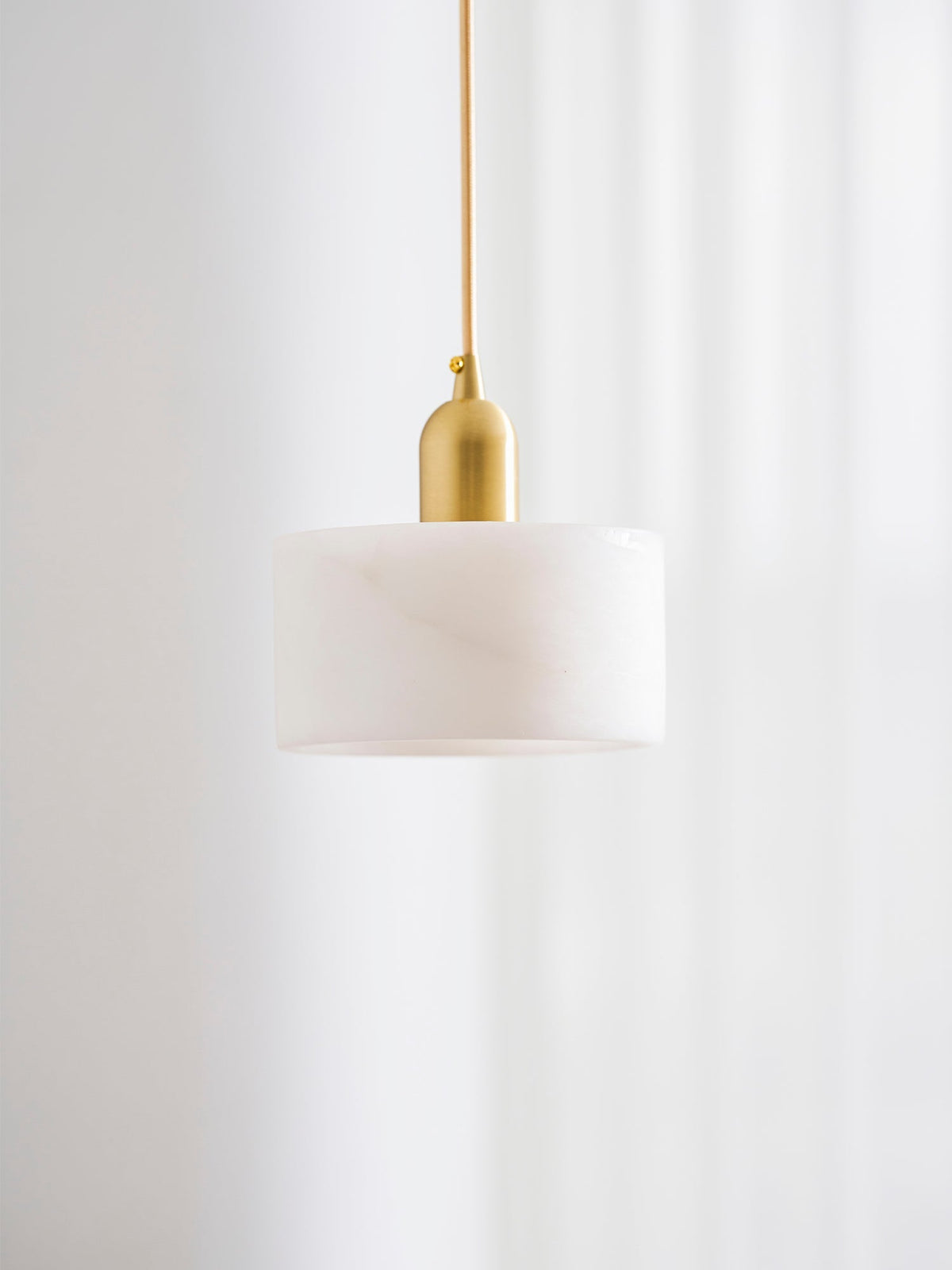 Odyssey cilindervormige hanglamp van massief albast