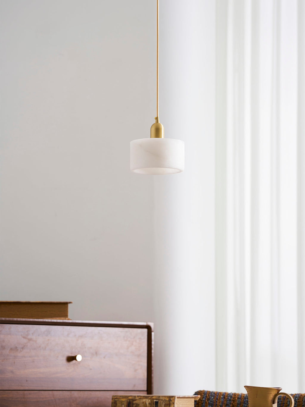 Odyssey cilindervormige hanglamp van massief albast