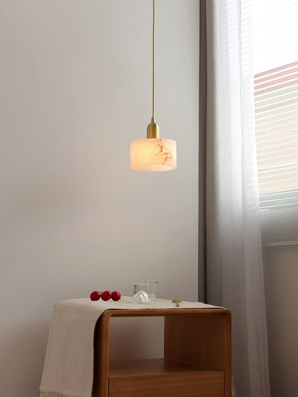 Odyssey cilindervormige hanglamp van massief albast