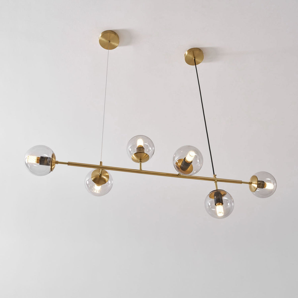Minimalistische modulaire bolvormige kroonluchter