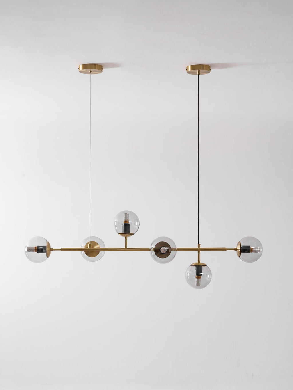 Minimalistische modulaire bolvormige kroonluchter