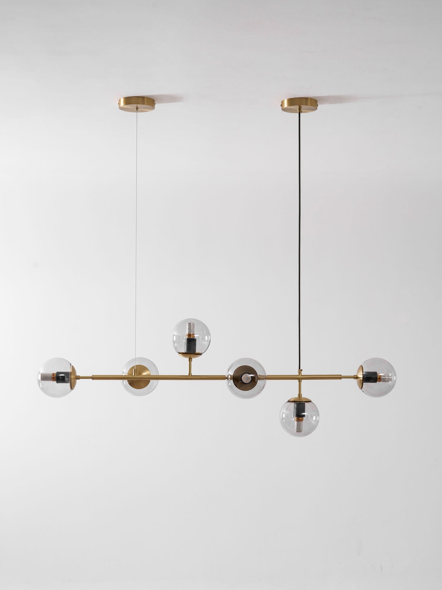 Minimalistische modulaire bolvormige kroonluchter