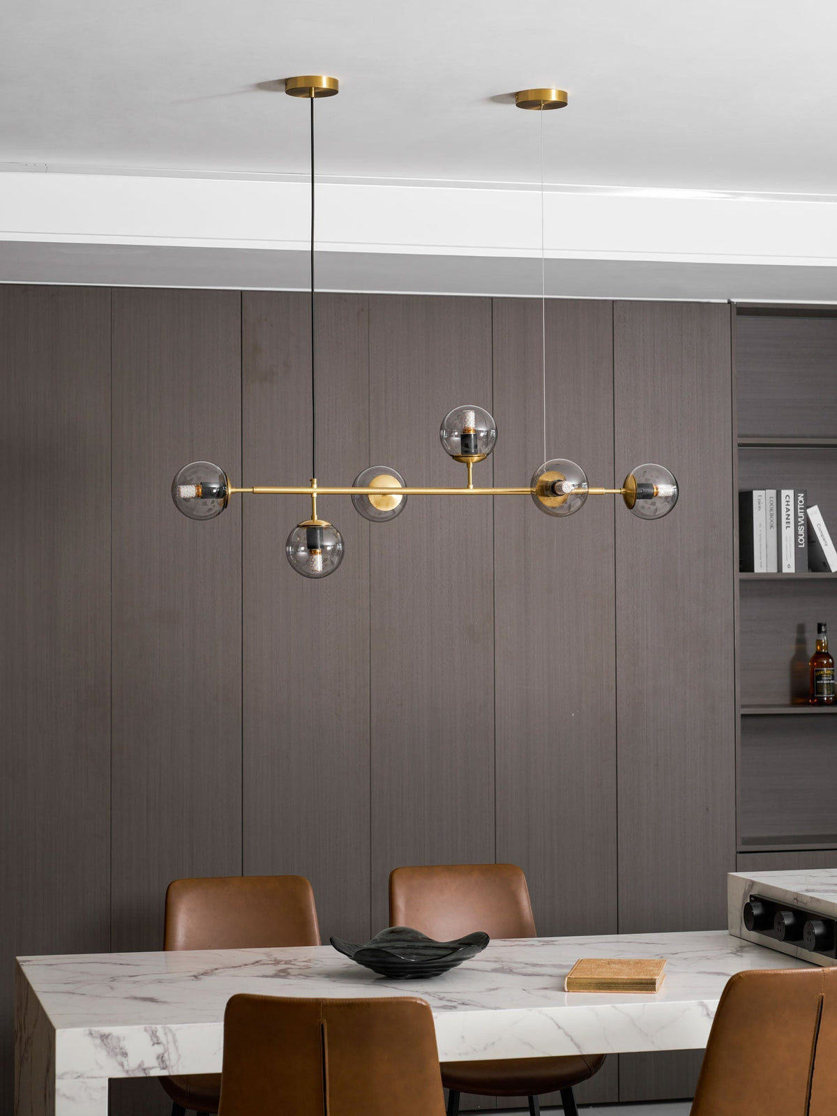 Minimalistische modulaire bolvormige kroonluchter