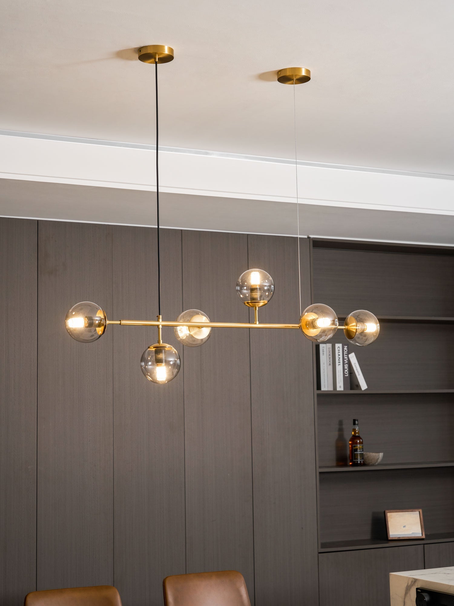 Minimalistische modulaire bolvormige kroonluchter