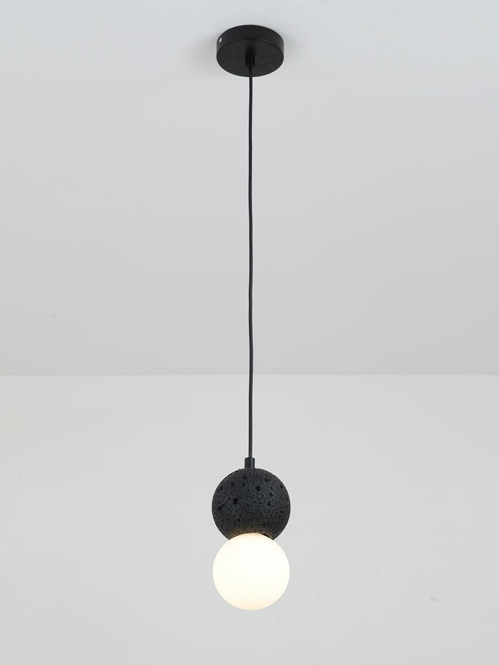 Lampă suspendată Origo — formă sferică