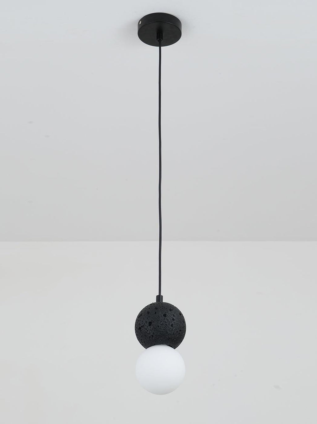 Lampă suspendată Origo — formă sferică