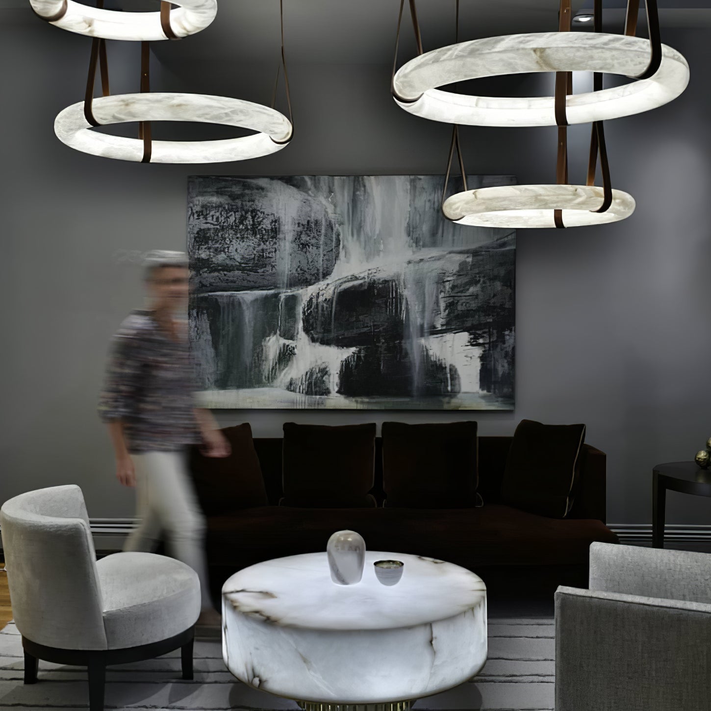 Oslo Alabaster Pendelleuchte A — handgeschnitzter Alabasterring, Lederband