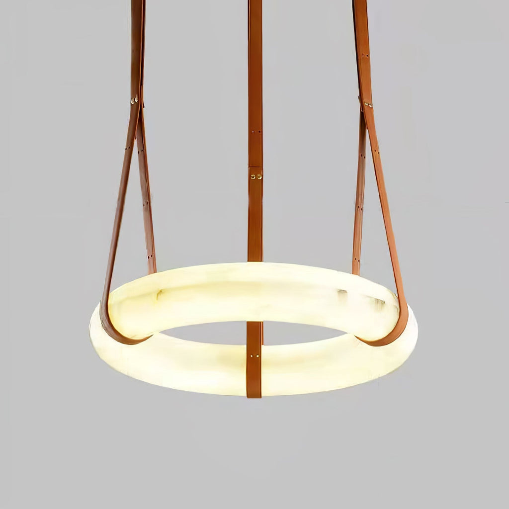 Lampada a sospensione Oslo in alabastro A — Anello in alabastro intagliato a mano, cinturino in pelle
